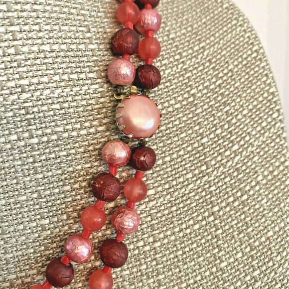 Vintage mid century double strand beaded necklace pinks reds romantic retro look - Picture 4 of 6